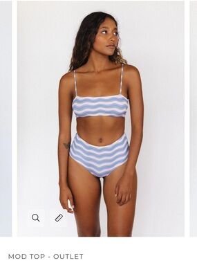 Mai Underwear Swim Mod Top Ocean Groove size Medium NWT
